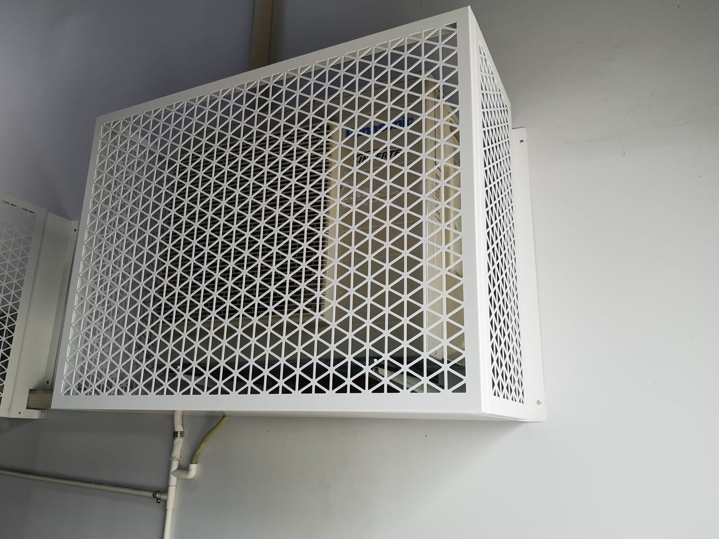 Air Conditioning Mesh Guard